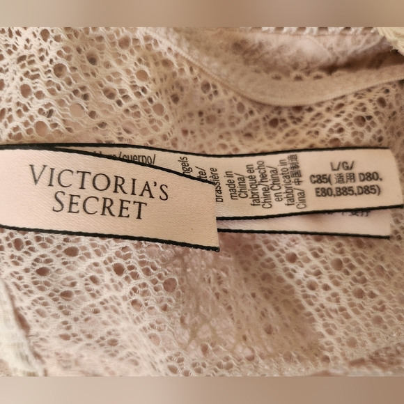 Victoria's Secret Dream Angels Lace Bralette Blush Wireless Mesh Lined Scalloped - Picture 6 of 8